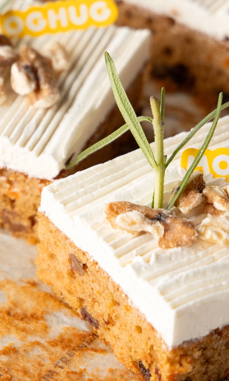 MOGHUGのケーキ
